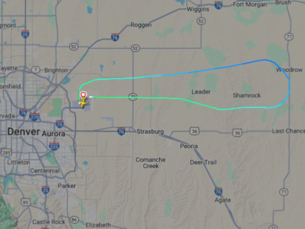 NextImg:Air Canada flight from Denver to Toronto cut short, forced to return after 'acrid smell' noted